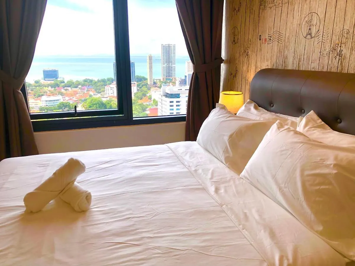 Tropicana 218 Macalister Netflix Unit By Blue Sky Holidays 조지타운 아파트