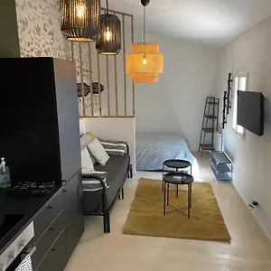  Appartement Petite Maison Typique De France