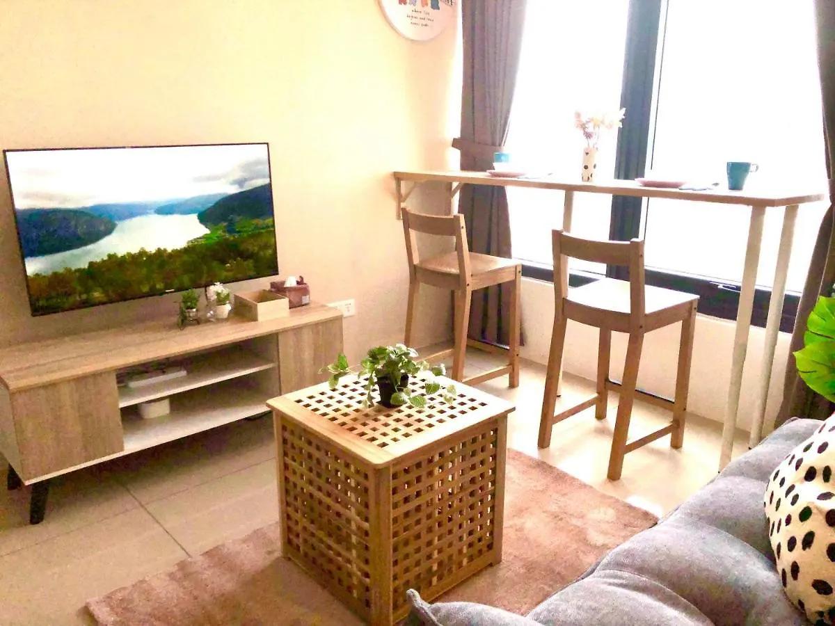 Tropicana 218 Macalister Netflix Unit By Blue Sky Holidays George Town
