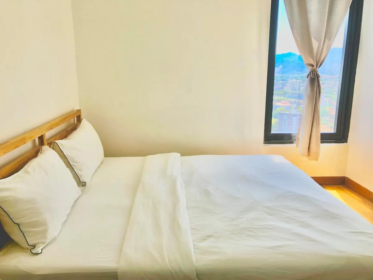 Tropicana 218 Macalister Netflix Unit By Blue Sky Holidays George Town Appartement
