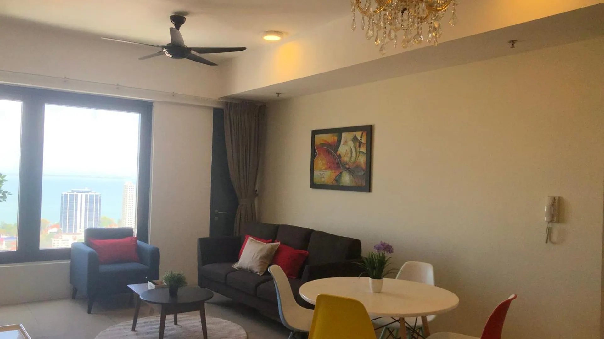 Tropicana 218 Macalister Netflix Unit By Blue Sky Holidays George Town Appartement