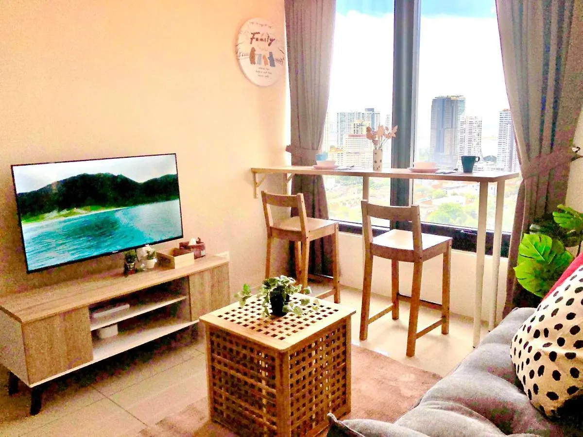 Tropicana 218 Macalister Netflix Unit By Blue Sky Holidays George Town Malaysia